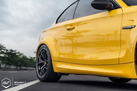 1mbbsyellow-03 (Intensely Uncommon // BMW 1M on BBS)