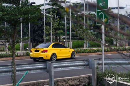 1mbbsyellow-05 (Intensely Uncommon // BMW 1M on BBS)