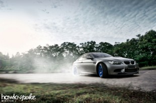 alvinm3-07 (Double Chills // Alvin’s Frozen Grey M3 on Blue TE37SL)