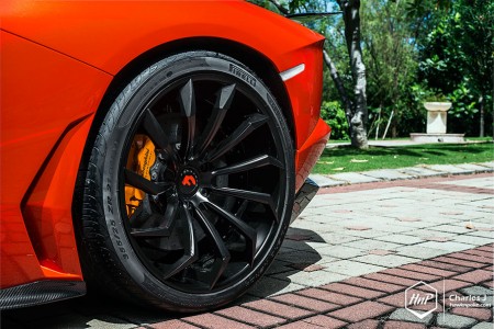 aventadorvorsteiner-01 (Macchina Selvaggio // Vorsteiner Aventador on Forgiato)