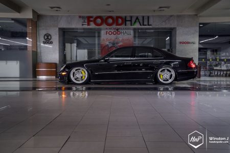 beclasshre-06 (Benz in Black // E Class on HRE)
