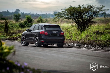 cayennestechart-01 (Works Anyway // Porsche Cayenne S on TechArt)