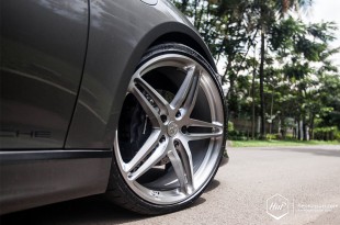 caymanhre-01 (Permaisuri Thursday // Cayman on HRE)