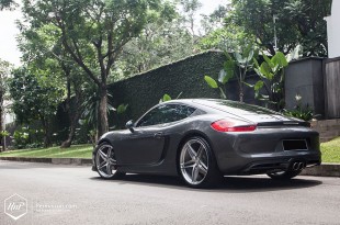 caymanhre-02 (Permaisuri Thursday // Cayman on HRE)