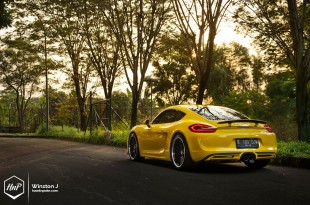 caymanmodular-04 (A Class of Its Own // Porsche Cayman on VIP Modular)