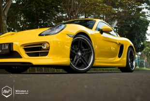 caymanmodular-11 (A Class of Its Own // Porsche Cayman on VIP Modular)