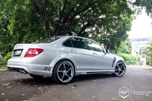 cclasscarlsson-04 (Permaisuri Thursday // C Class on Carlsson Revo)