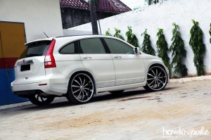 crvlexani-02 (Show Off // Lexani CR-V)