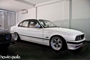 e34restore-02 (Stance Off // White E34 5 Series)