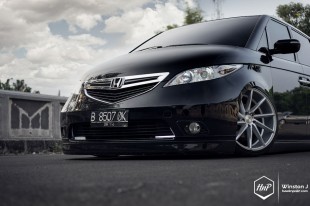 elysionvossen-02 (The Air-equipped Family Van // Antonius’ Elysion on Vossen)