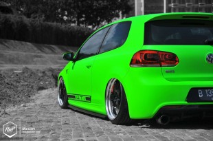 gtiairgreen-01 (Full Force // Benny’s K04 & Aired Out GTI on Work Wheels)