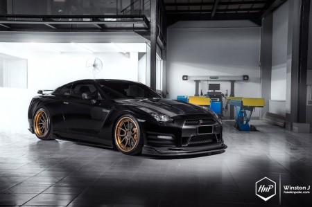 gtradv1-01 (Gold in the Rough // GT-R R35 on ADV.1)