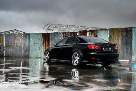 is300air-02 (Exponentially Exclusive // Lexus IS300 on VIP Modular)