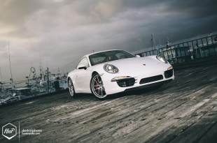 jan142f (Wallpaper Wednesday // Porsche 911 from Bali)