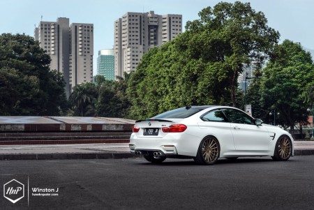 m4vossen-06 (Trendy Booster // BMW M4 on Vossen)