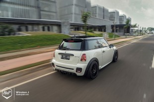 miniduelloz-19 (Rising Sun // Fendy’s MINI on DuelL AG OZ Racing)