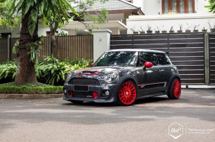 miniozindonesia-01 (Special Treats // MINI Cooper GP2 on OZ Racing)