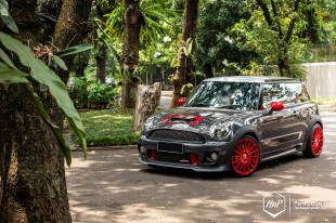miniozindonesia-12 (Special Treats // MINI Cooper GP2 on OZ Racing)