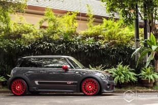 miniozindonesia-14 (Special Treats // MINI Cooper GP2 on OZ Racing)