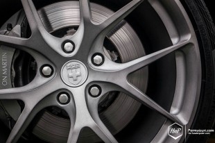 rapidehre-08 (Power of Luxury // Aston Martin Rapide on HRE)