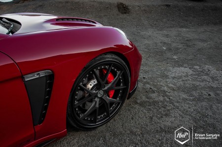 threela-12 (Under Same Sky // GTS x 650i x 650S)