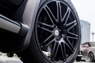 voguerrdpe-01 (Permaisuri Thursday // Range Rover Autobiography on DPE)