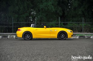 yellowz4-05 (Some Called It Landshark // Yellow (paint) Z4)
