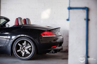 z4volk-11 (Proper Speedster // BMW Z4 on Volk Racing)